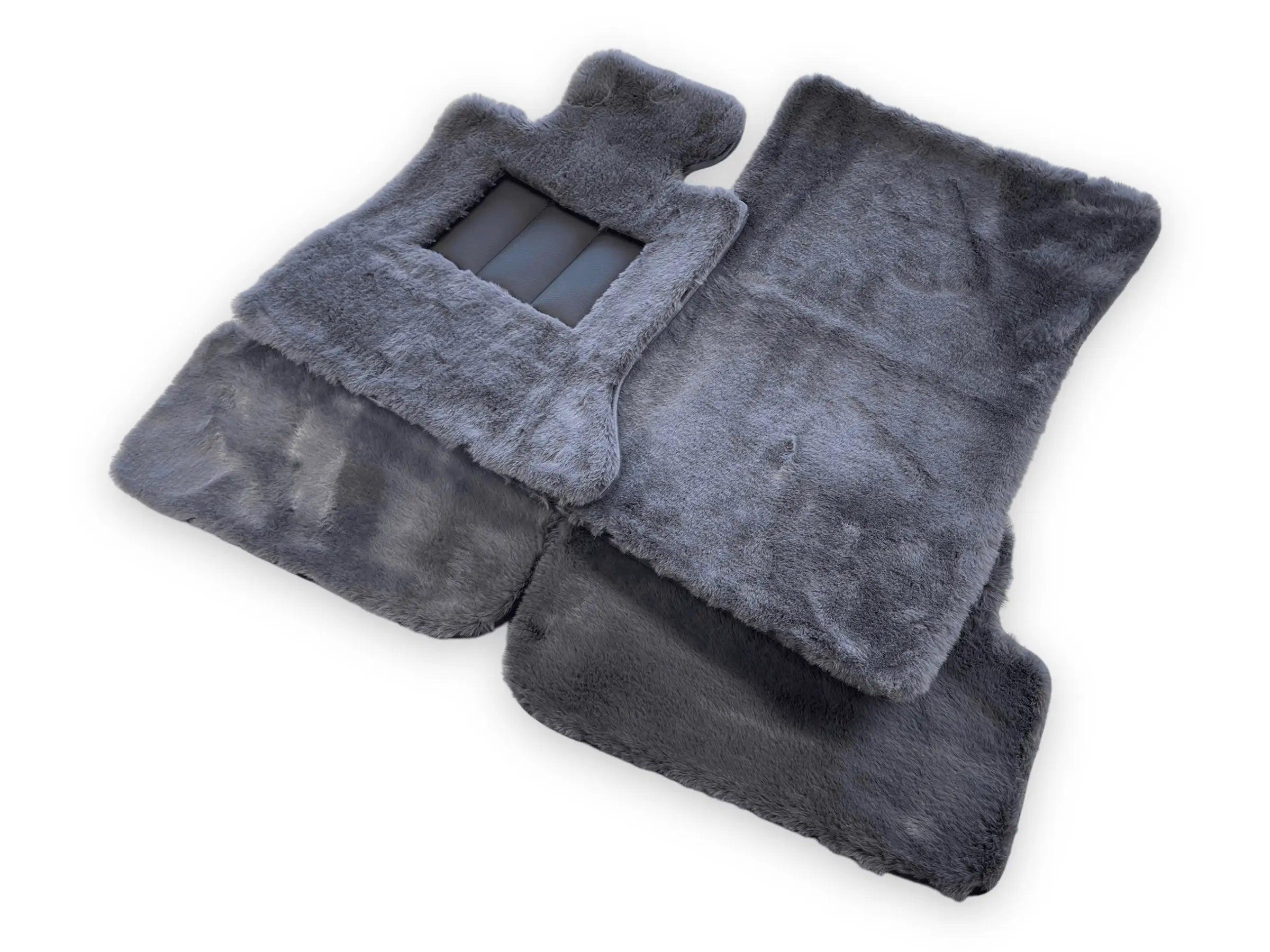 Dark Gray Sheepskin Floor Mats For Bentley Flying Spur (2013-2019) Design Brand - AutoWin