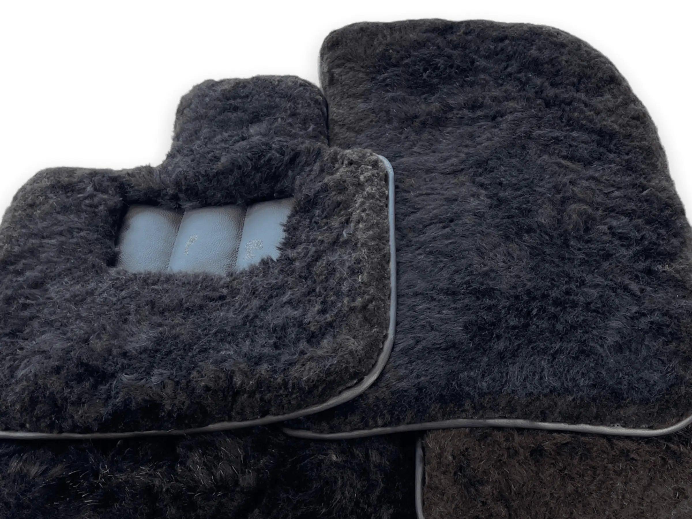 Genuine Sheepskin Floor Mats Bentley Mulsanne (2010-2020) Er56 Design Brand - AutoWin