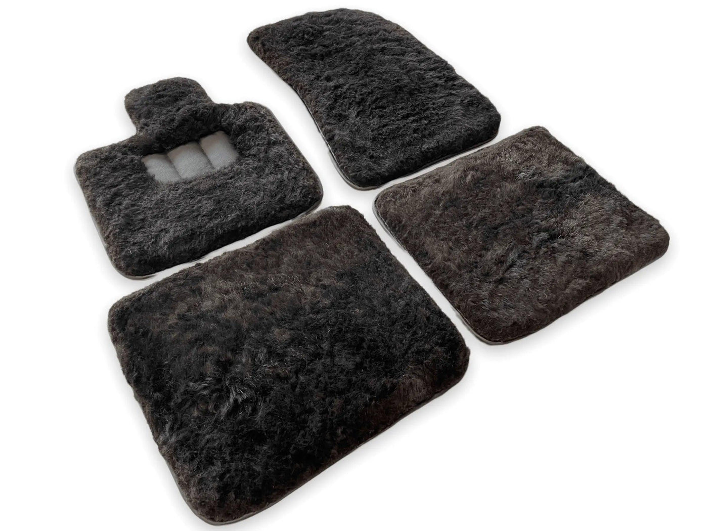 Genuine Sheepskin Floor Mats Bentley Mulsanne (2010-2020) Er56 Design Brand - AutoWin
