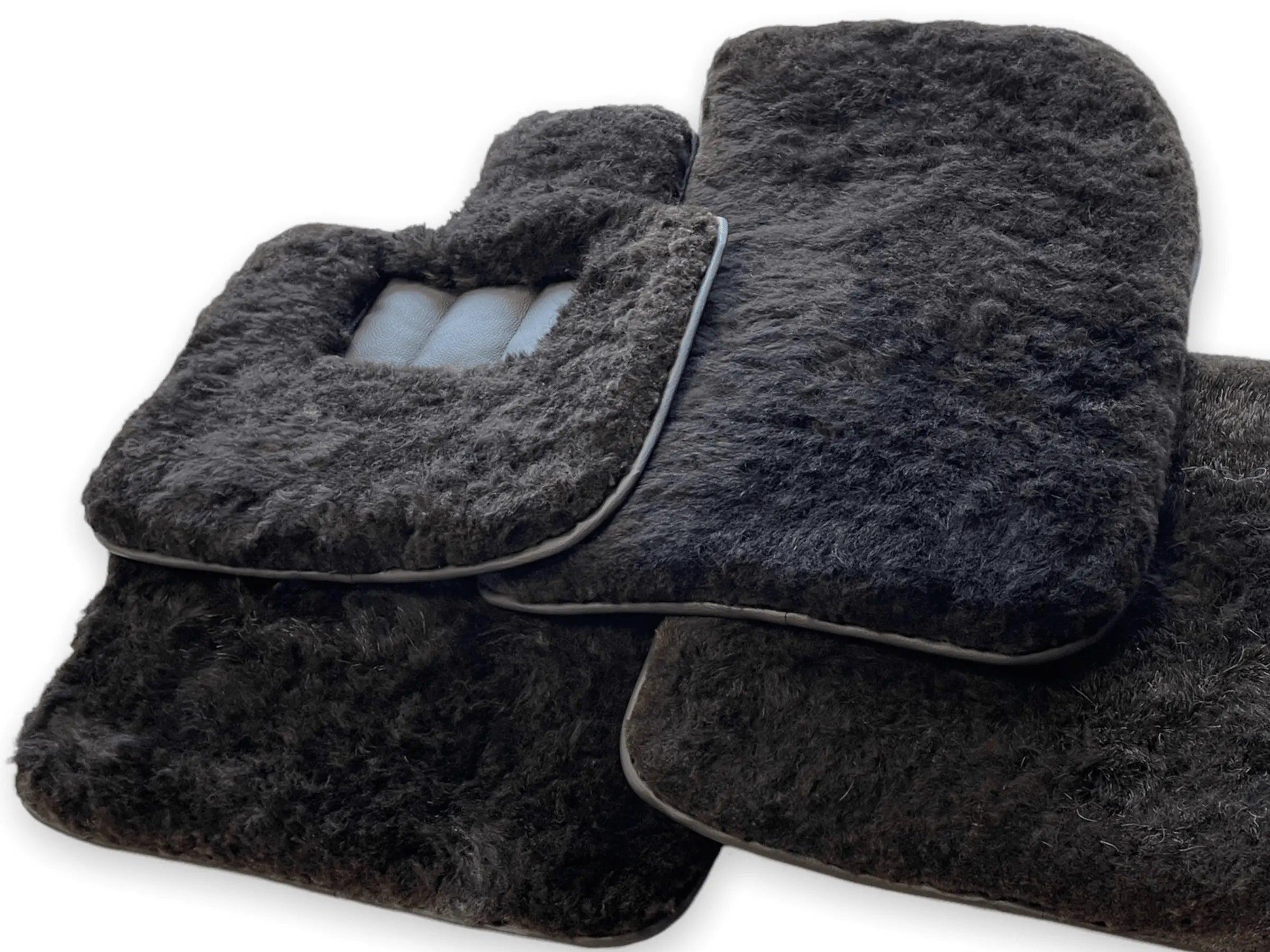 Genuine Sheepskin Floor Mats Bentley Mulsanne (2010-2020) Er56 Design Brand - AutoWin