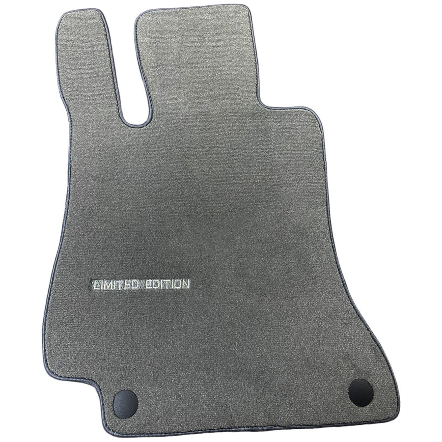 Gray Floor Mats For Mercedes Benz E-Class W124 Sedan (1985-1995) | Limited Edition - AutoWin